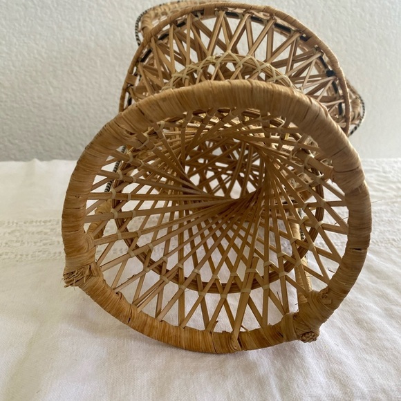 Vintage Wicker Mini Peacock Chair - Picture 7 of 9
